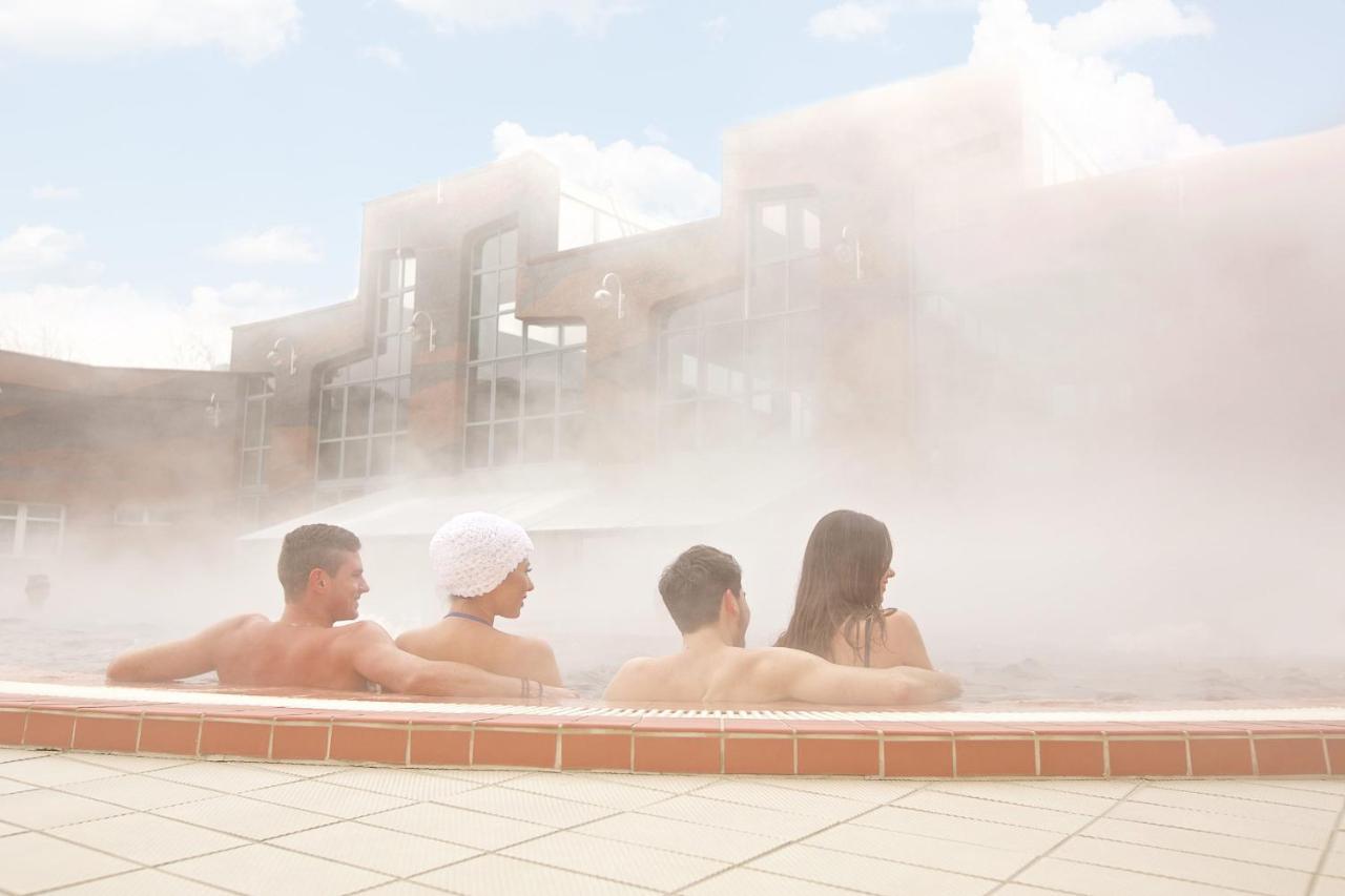 Repose Apartments Hajdúszoboszló Екстериор снимка